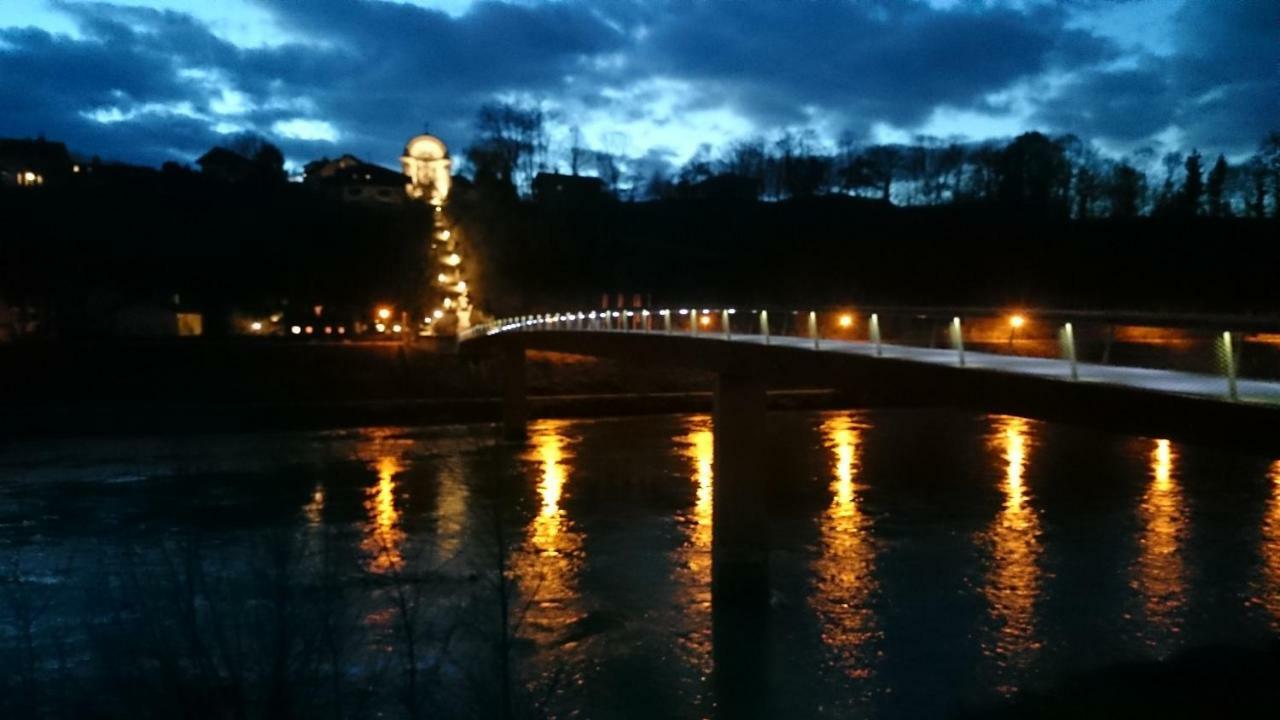 Ferienwohnung An Der Idyllischen Salzachschleife Naehe Salzburg Laufen Εξωτερικό φωτογραφία