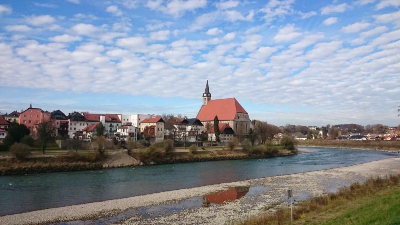 Ferienwohnung An Der Idyllischen Salzachschleife Naehe Salzburg Laufen Εξωτερικό φωτογραφία